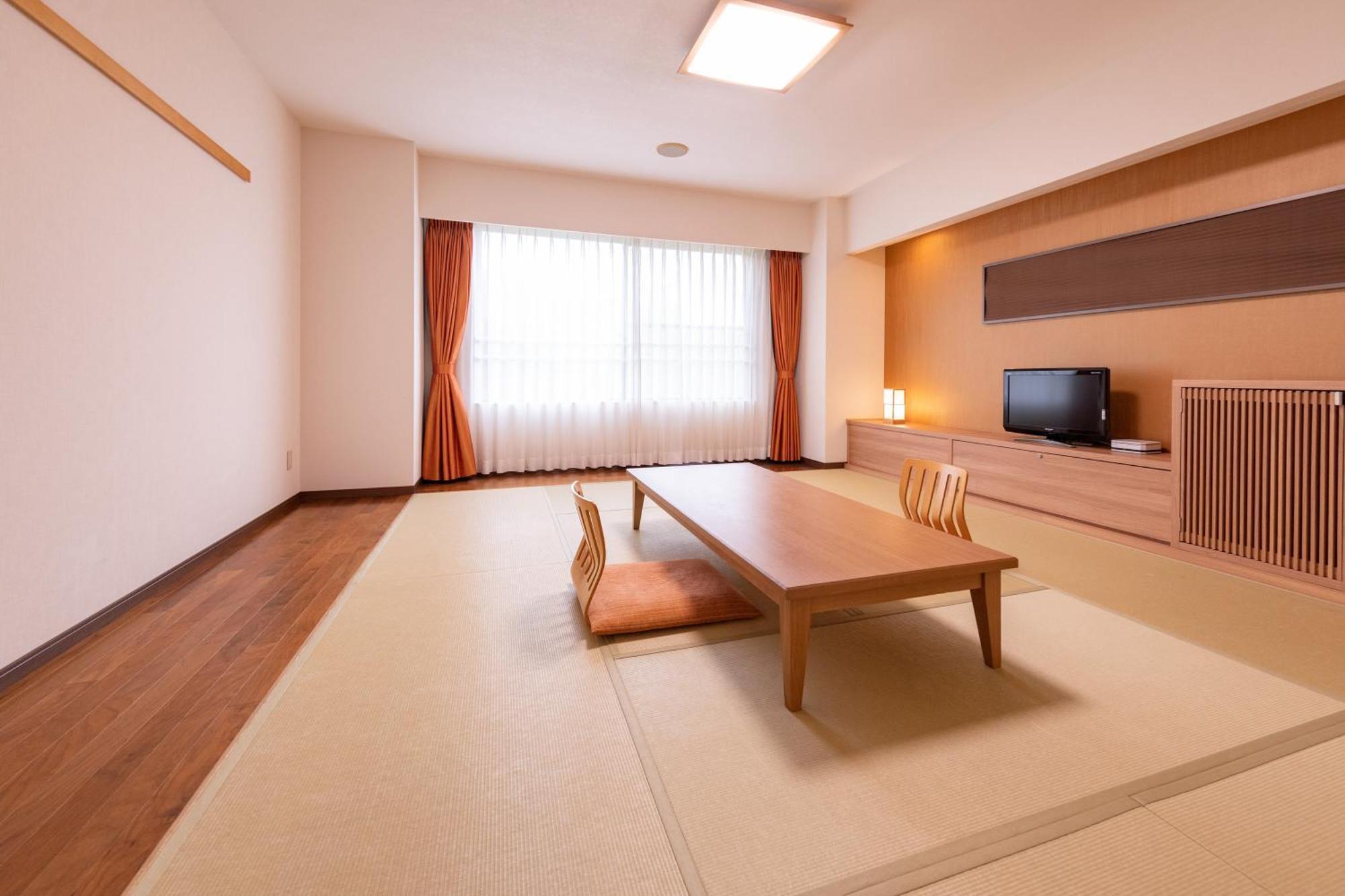 Yuzawa Toei Hotel 3*